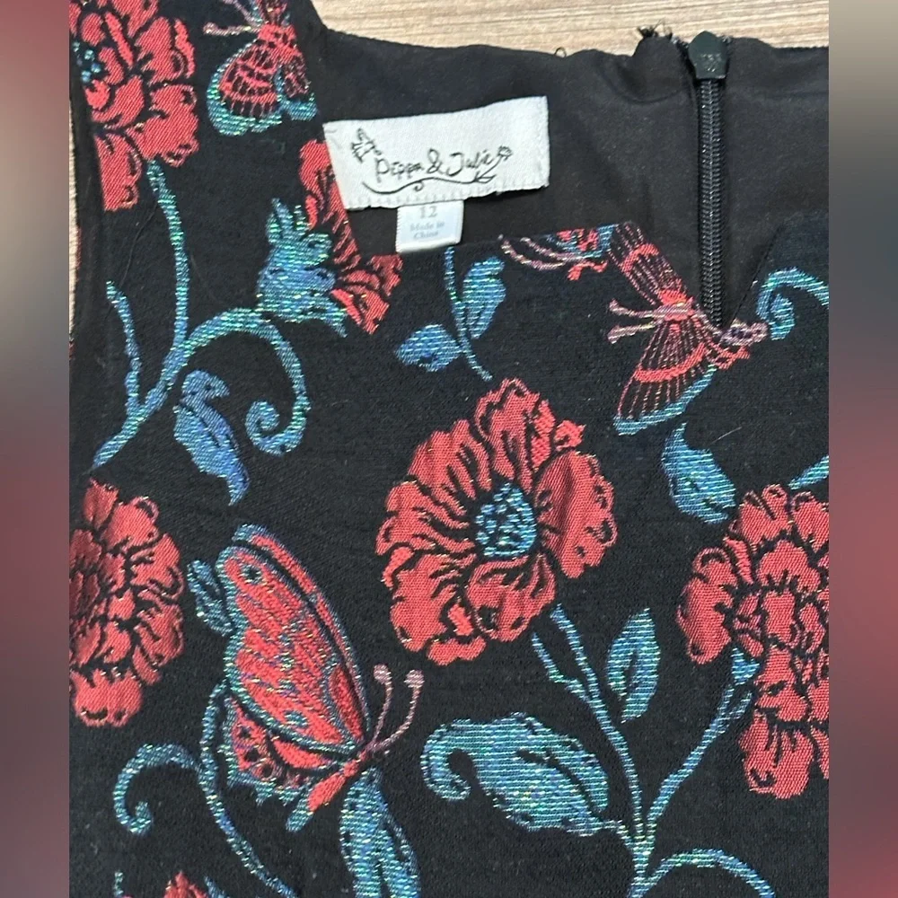 Pippa and Julie Girls 12 Black and Red Floral Brocade Dress